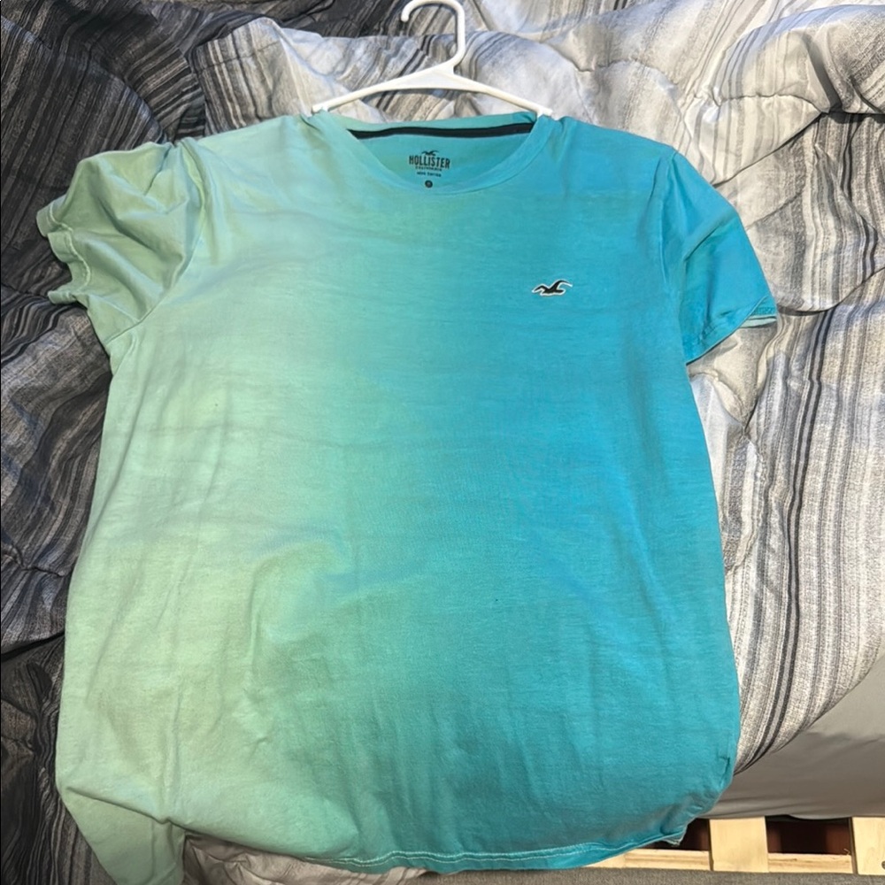 Hollister men’s T-Shirt
